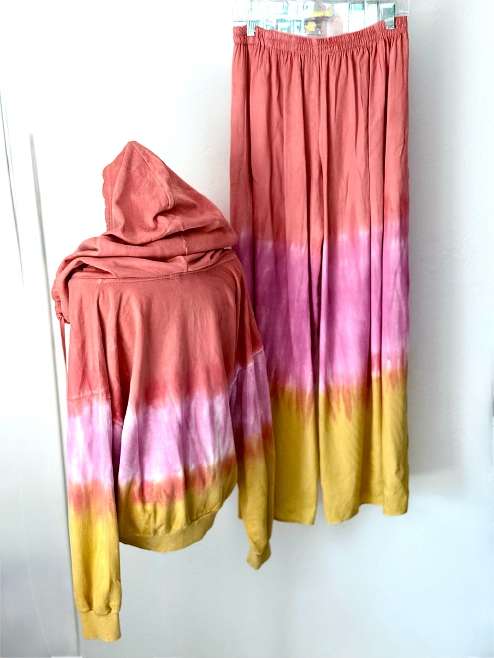 Young Fabulous & Broke Sunset Ombre Tie Dye 2 Piece Set Hoodie L Wrap Pants M - Picture 4 of 14